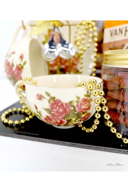 Golden Wishes Hamper - APG021